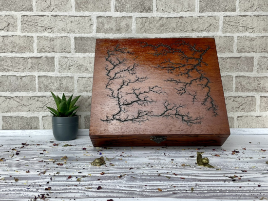 TEEKISTE AUS HOLZ 5