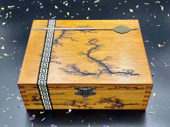 WOODEN  TEA BOX 3