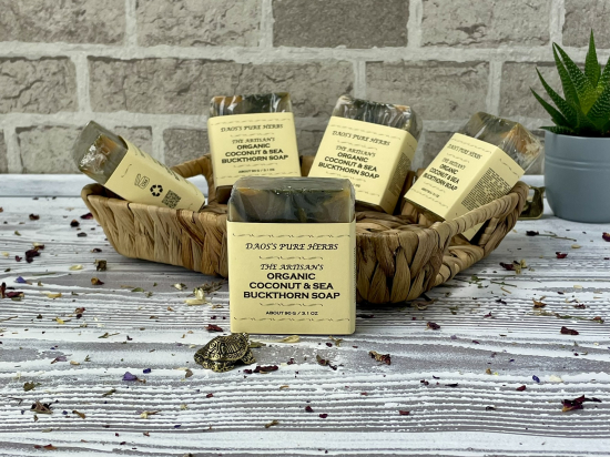 THE ARTISAN'S COCONUT AND SEA BUCKTHORN SOAP