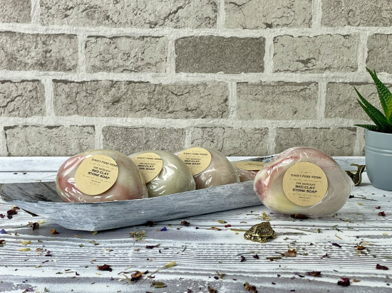 THE ARTISAN'S RED CLAY STONE SOAP