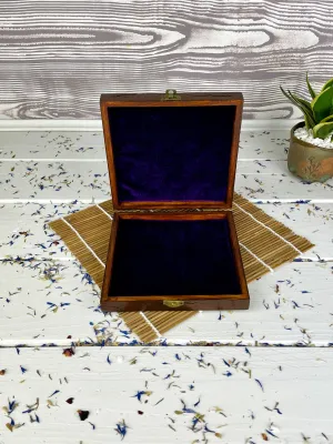 Square Lichtenberg wooden jewelry box with mahogany finish