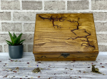 SCHMUCKKASTEN AUS HOLZ, NUSSBAUM