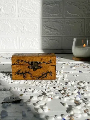 Rectangular Lichtenberg wooden box with hazelnut finish