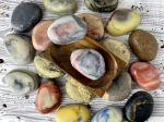 THE ARTISAN'S CLAY STONE SOAP