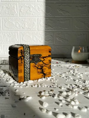 Cube Lichtenberg wooden jewelry box with oak finish