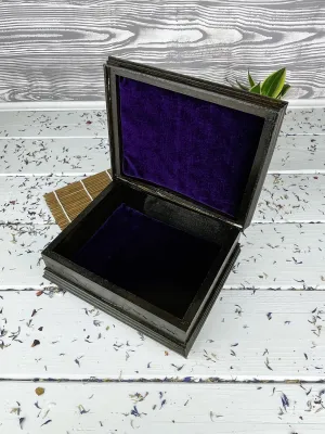 Lichtenberg wooden jewelry box with dark wenge and hazelnut finish