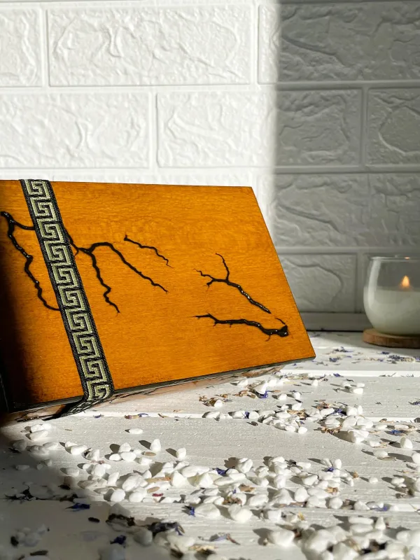 Product Elegant Lichtenberg wooden jewelry box Image