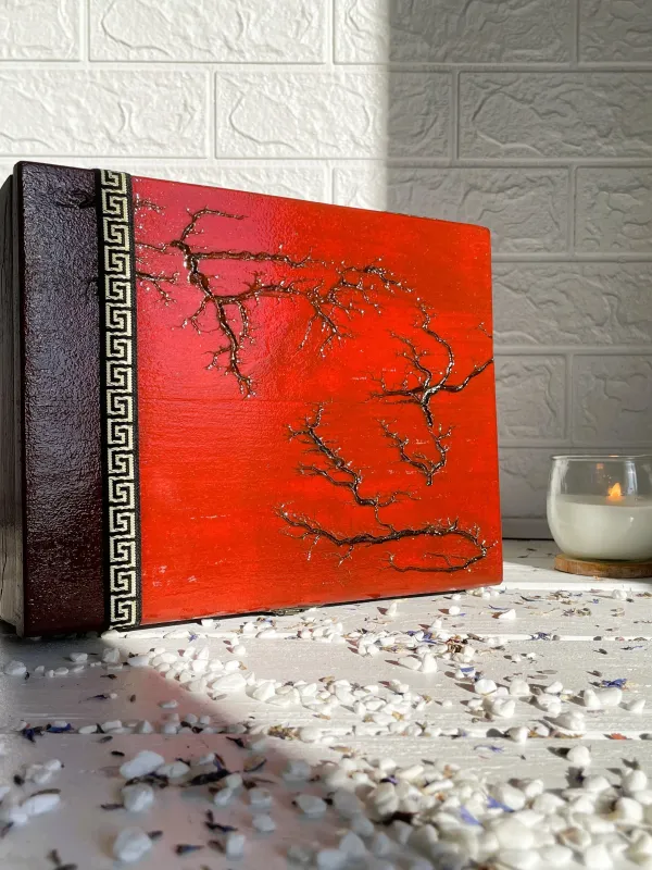 Product Lichtenberg wooden jewelry box with mahogany finish Image