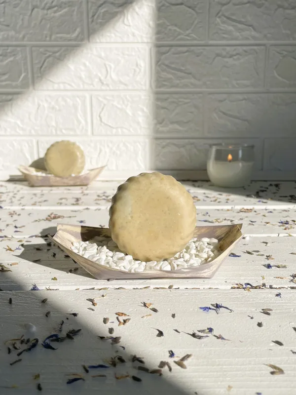 Product White clay round soap Image