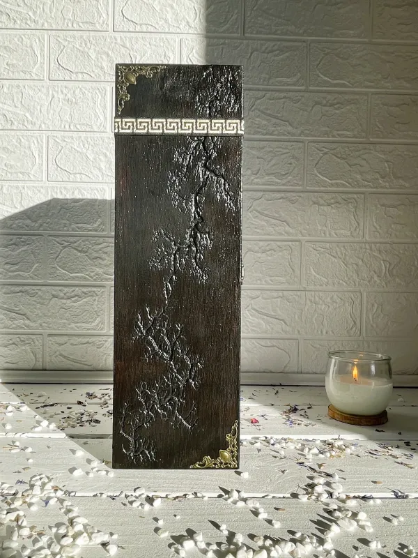 Product Rectangular Lichtenberg wooden wine box with wenge and hazelnut finish Image
