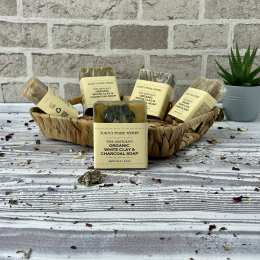 THE ARTISAN'S WHITE CLAY AND CHARCOAL SOAP